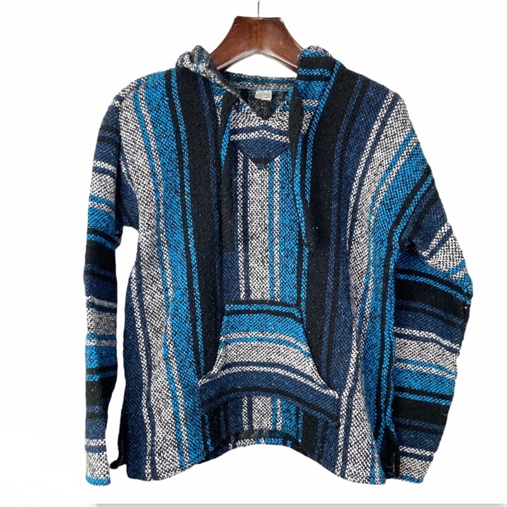 authentic vintage 90’s Baja style hoodie• blue & grey stripe medium